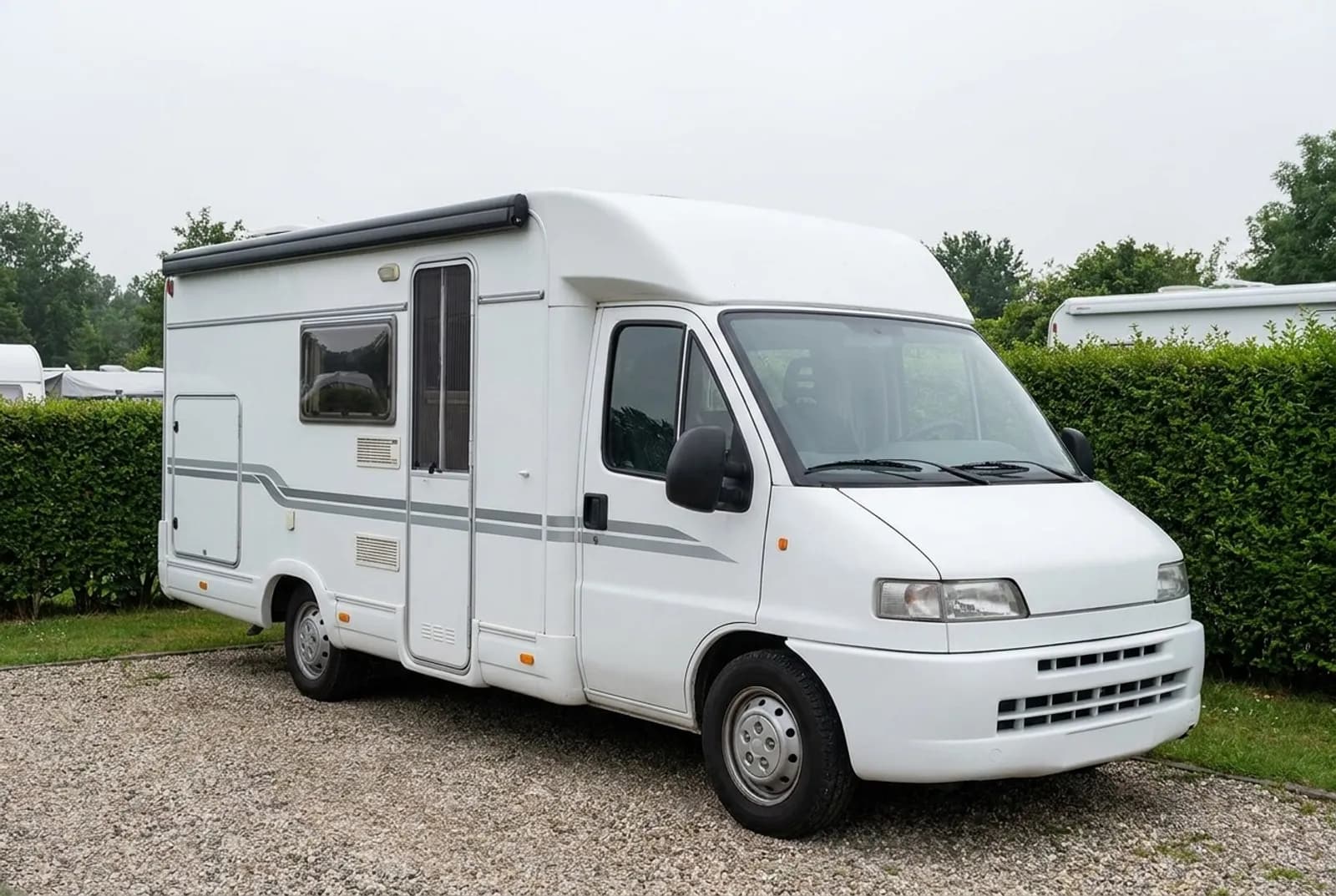 Camper Halfintegraal